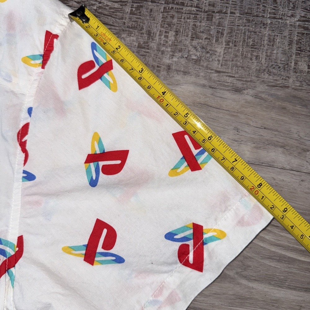 Sony PlayStation Men's Large Short Sleeve PS1 Logo Button Up White Shirt - Picture 5 of 7